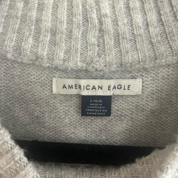 American Eagle Woah So Soft Crew Neck Sweater in Grey and White Striped Pattern - Picture 2 of 7